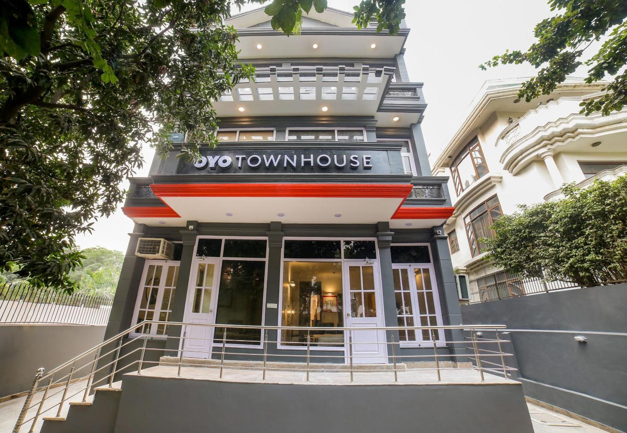 Townhouse 330 Dlf Phase-2 Near Leisure Valley Park Gurgaon Bagian luar foto