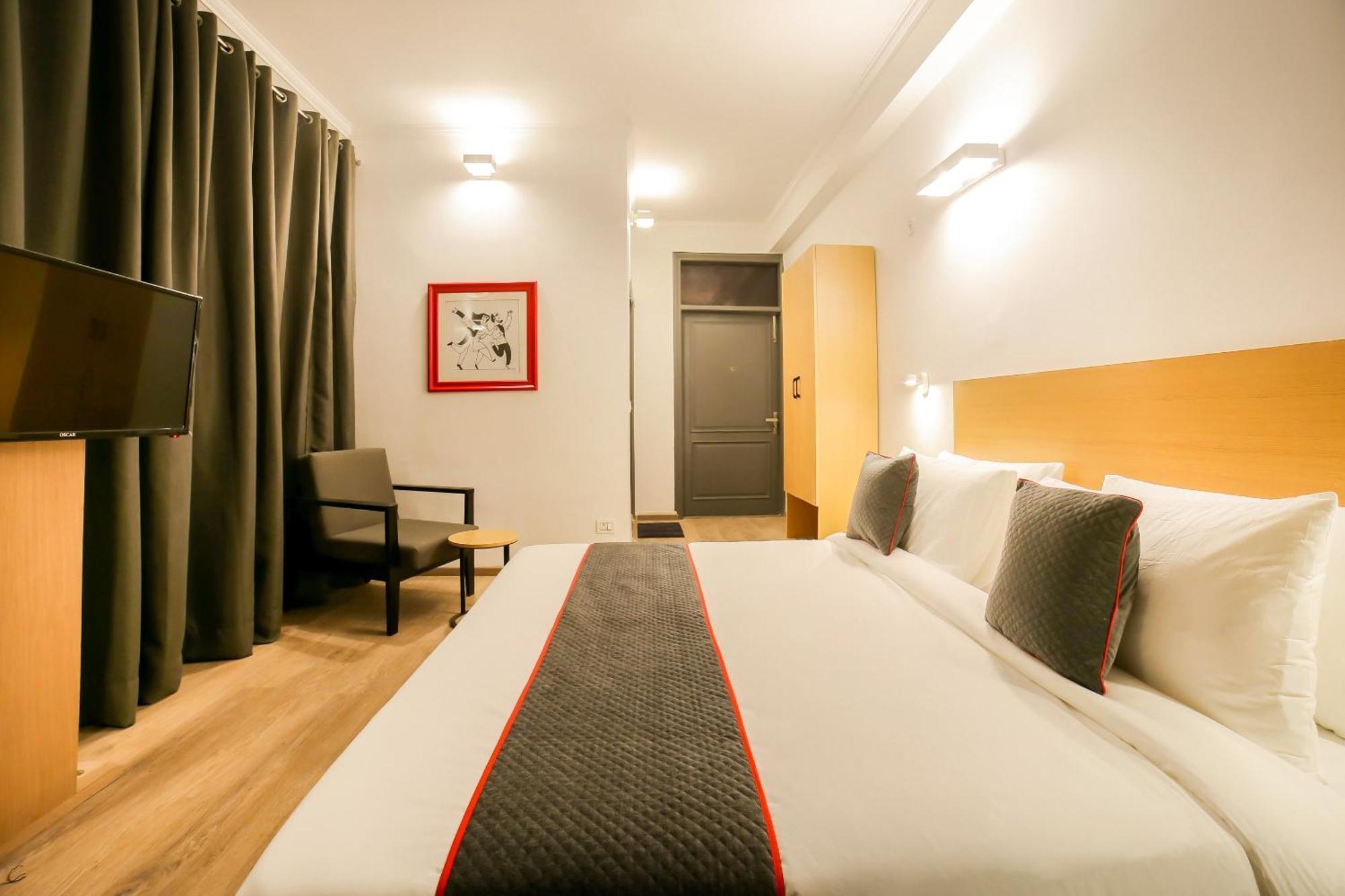 Townhouse 330 Dlf Phase-2 Near Leisure Valley Park Gurgaon Bagian luar foto