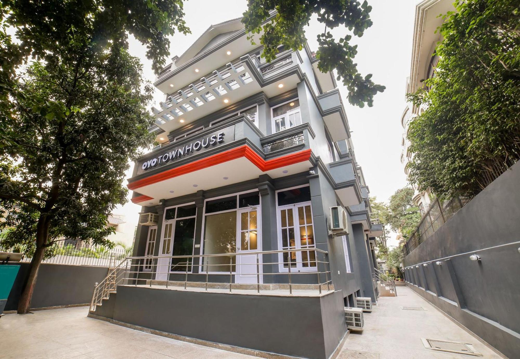 Townhouse 330 Dlf Phase-2 Near Leisure Valley Park Gurgaon Bagian luar foto